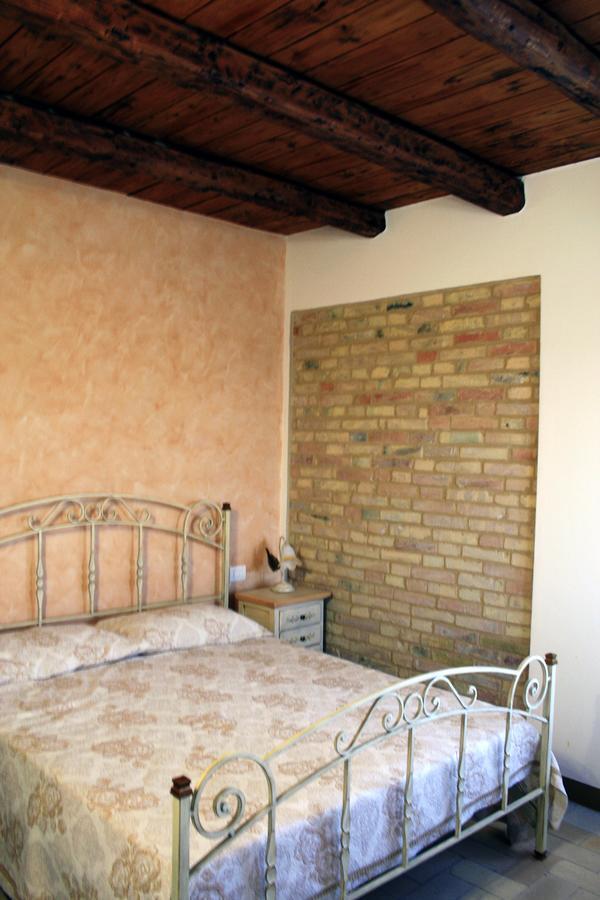 Agriturismo Fara Hotel Montegiorgio Quarto foto